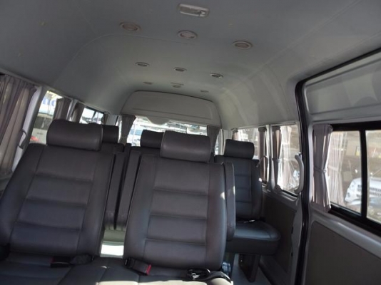 โทร 0922726669 คุณตันหยงรถตู้เบสมือสองฝั่งธนฯ COMMUTER ดีเซลล์ ปี2010 ราคา 759,000 บาท