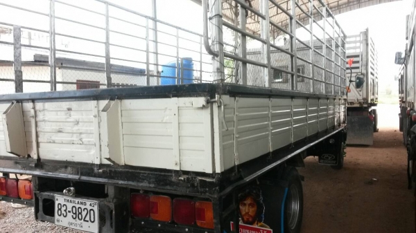 ขายด่วน 6ล้อ Hino FC4J ปี 46 เครื่อง JO5C เครื่อง 150 แรง