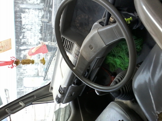 ขายหกล้อNKR 66LX5ปี42 เครื่อง4HF1 คัชชีสวย ยางดี กระบะไม่สวย เอกสารเล่มทะเบียน