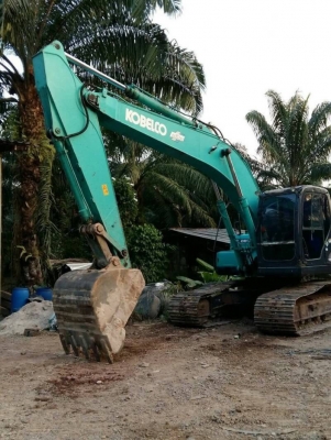 ขาย รถแบคโฮ KOBELCO sk 200-8 yn11เล่มทะเบียนรถสวยพร้อมใช้