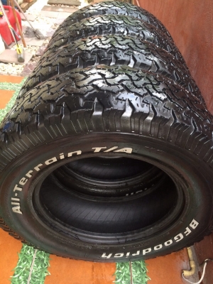 ยาง bf all 265/70/17 ปี12