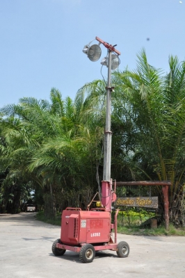 ขายสปอร์ตไลท์ DENYOเครื่องDIESEL พร้อมทาเวอร์เครนสูง สวยเดิมจากญี่ปุ่นยังไม่เคยใช้ในไทย 28,000เท่านั้น!!