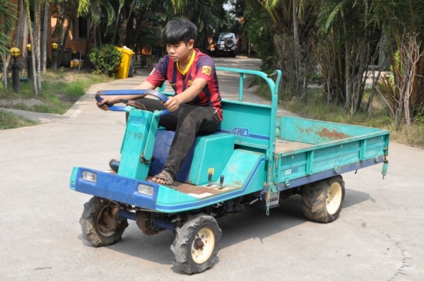 ขายรถISEKI 4WD สตาร์ทไฟฟ้า ขับเคลื่อน4ล้อ บรรทุกสินค้าการเกษตร&amp;ก่อสร้าง สภาพสวยเดิมจากญี่ปุ่นยังไม่เคยใช้งานในไทย 38,000บาท!!