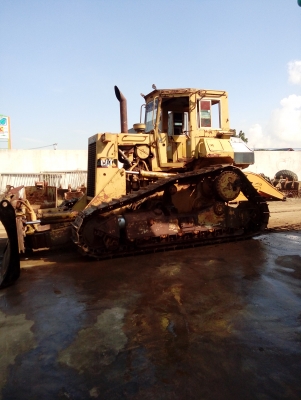 ขายรถเทคเตอรCAT~D5Fรถพร้อมใช่งานมาทดลองได้สนใจติดต่อได้ที่เจ๊อ้อย081-8021463-0616582035