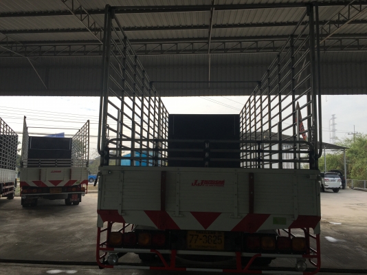 ขาย 6ล้อ ISUZU DECA.FTR Euro 2  เครื่อง 200เเรง ต่อกระบะคาร์โก้พร้อมคอกใหม่ทั้งลูกยาว7.20เมตรปี2550(2007)สภาพสวยใครต้องการไม่ผิดหวังราคา1,050,000บาทจัดไฟเเนนได้ดูรถได้ที่เต็นท์รถ JJ.AUTOCAR 2 หลังวัดจันทราราม ติดถนนเพชรเกษมก.ม.ที่68.5 ฝั่งขาเข้านครปฐม-กรุ