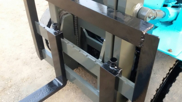 รถยก MITSUBISHI FD20 เครื่องดีเซล เกียร์ธรรมดา ล้อหน้าคู่ เสาสูง 4 เมตร ยกได้ 2 ตัน รถเก่าญี่ปุ่น สนใจติดต่อ จี๊ด 089-7949488 รถยก MITSUBISHI FD20 เครื่องดีเซล เกียร์ธรรมดา ล้อหน้าคู่ เสาสูง 4 เมตร ยกได้ 2 ตัน รถเก่าญี่ปุ่น สนใจติดต่อ จี๊ด 089-7949488