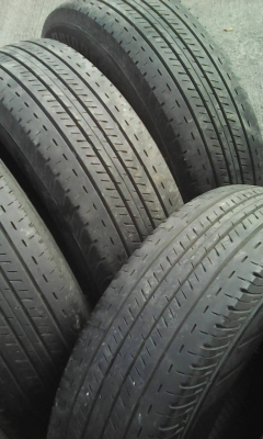 215/70R15 BRIDGESTONE DURAVIS R611 ชุด 4 เส้น tel.081-427-3941 ไิอดีไลน์ autobot107 215/70R15 BRIDGESTONE DURAVIS R611 ชุด 4 เส้น tel.081-427-3941 ไิอดีไลน์ autobot107