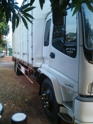 TFR  200 แรง ตู้ 10 บาน   รถสภาพสวย ราคา 950,000 บาท