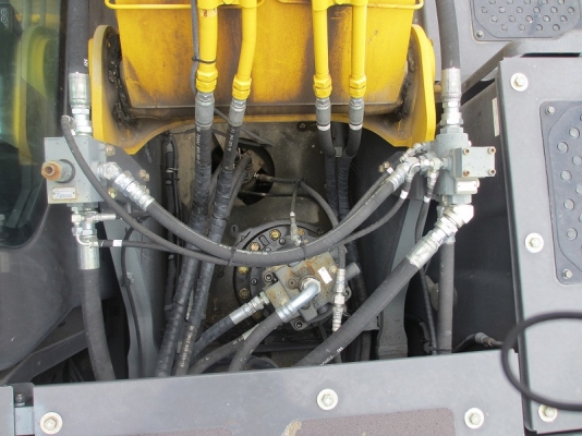 รถขุดแบ็คโฮ ซูมิโตโม่ รุ่น SH200-5 #BH4111 ปี 2012 กล้องมองหลังรอบคัน งามๆค่ะ เก่าญี่ปุ่นแท้ๆ เข้ามาเช็คสภาพได้นะคะ 061-4194022 ใหม่ค่ะ