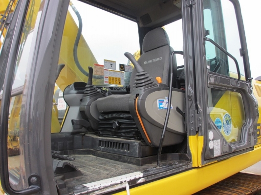 รถขุดแบ็คโฮ ซูมิโตโม่ รุ่น SH200-5 #BH4111 ปี 2012 กล้องมองหลังรอบคัน งามๆค่ะ เก่าญี่ปุ่นแท้ๆ เข้ามาเช็คสภาพได้นะคะ 061-4194022 ใหม่ค่ะ