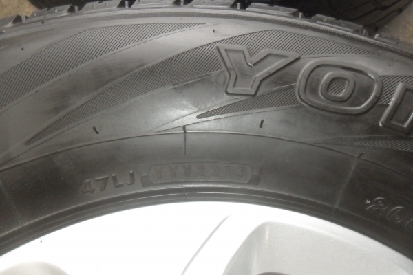 ล้อแม็ก16นิ้ว6รุ เชฟ พร้อมยาง สวยๆ 4 ล้อ ราคา 6900 บาท