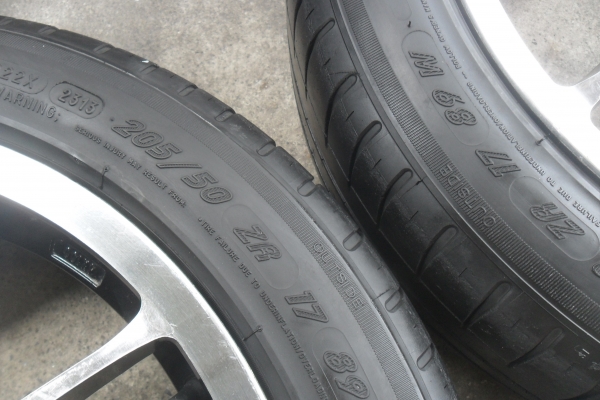 ล้อแม็ก17นิ้ว4รู100/114 พร้อมยาง สวยๆ 4 ล้อ ราคา 6750 บาท