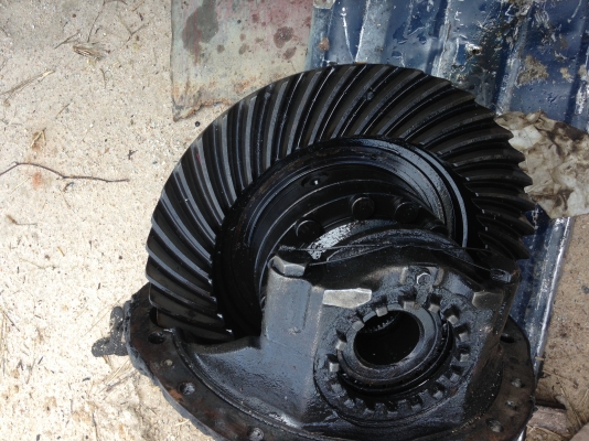 ขายคานหน้าIsuzu FTRพร้อมคานหลังHino Zm เบรคแห้ง