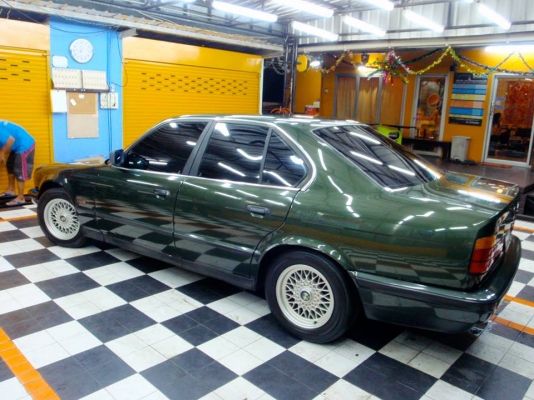 ไม่ต้องต่อ BMW E34 520is เกียMT สภาพเริ่ดด เดิมทั้งนอกทั้งใน น้ำมัน+แก๊สหัวฉีดโดนัท ใช้งานปกติ