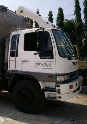 สิบล้อ ฮีโน่ FL1J 220ปี45 บรรทุกตู้ ช่วงยาว6.50ม สภาพดีสวยเดิมๆพร้อมใช้งาน ทะเบียนพร้อมโอน สิบล้อ ฮีโน่ FL1J 220ปี45 บรรทุกตู้ ช่วงยาว6.50ม สภาพดีสวยเดิมๆพร้อมใช้งาน ทะเบียนพร้อมโอน