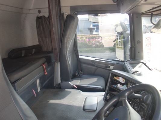 SCANIA  380  แรง ปี  56  เกียร์ธรรมดา  แหนบ    ราคา  2,450,000  บาท