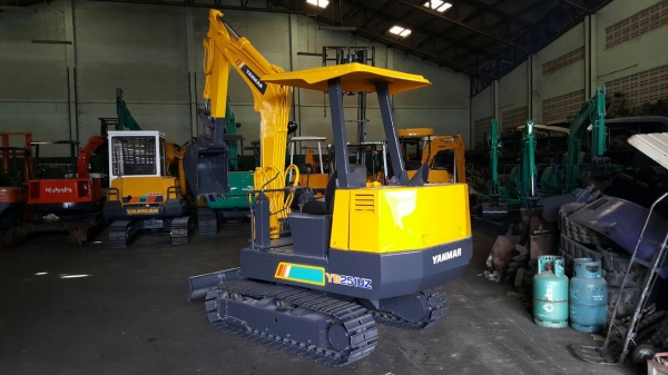 ขาย รถขุด YANMAR รุ่น YB251UZ มือสองญี่ปุ่น สลักแน่น ทั้งคัน สวยพร้อมใช้งาน มือถือ/LINE ID : 0818753444 ขาย รถขุด YANMAR รุ่น YB251UZ มือสองญี่ปุ่น สลักแน่น ทั้งคัน สวยพร้อมใช้งาน มือถือ/LINE ID : 0818753444