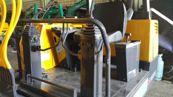 ขาย รถขุด YANMAR รุ่น YB251UZ มือสองญี่ปุ่น สลักแน่น ทั้งคัน สวยพร้อมใช้งาน มือถือ/LINE ID : 0818753444 ขาย รถขุด YANMAR รุ่น YB251UZ มือสองญี่ปุ่น สลักแน่น ทั้งคัน สวยพร้อมใช้งาน มือถือ/LINE ID : 0818753444