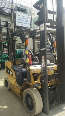 ขายรถยก CAT 2.5T.เสา 4เมตร พร้อมใช้ครับ ขายรถยก CAT 2.5T.เสา 4เมตร พร้อมใช้ครับ