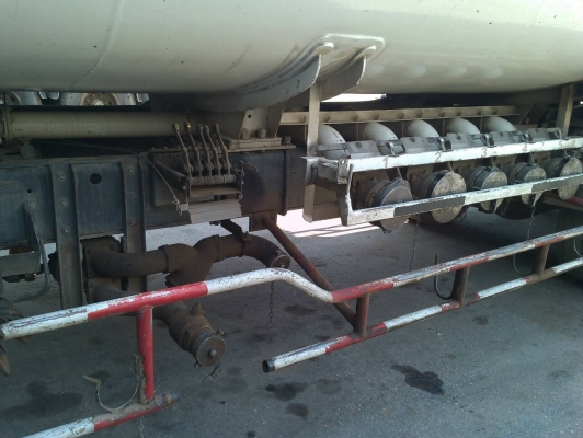 สิบล้อ FG1J212ปี50บรรทุกน้ำมัน 20,000ลิต ช่วงยาวตัวรถ 7.50ม สภาพดีสวยเดิมๆพร้อมใช้งาน ท่ะเบียนพร้อมโอน