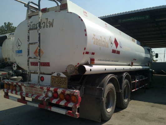 สิบล้อ FG1J212ปี50บรรทุกน้ำมัน 20,000ลิต ช่วงยาวตัวรถ 7.50ม สภาพดีสวยเดิมๆพร้อมใช้งาน ท่ะเบียนพร้อมโอน