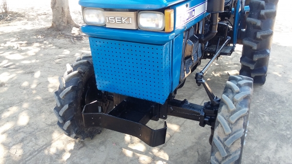 จัดส่งพี่ จ.เชียงรายครับ ขายรถไถอิซากิ TS3110(31แรง) 4&times;4 โฟวิน(2เพลา)พร้อมผาน5 พร้อมใช้งาน