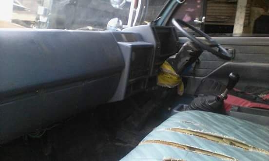 ขาย อีซูซุNPR115 รถห้างแท้ ปี36 ช่วงล่างF พร้อมบรรทุก