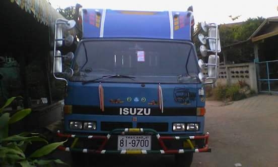 ขาย อีซูซุNPR115 รถห้างแท้ ปี36 ช่วงล่างF พร้อมบรรทุก