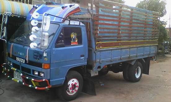 ขาย อีซูซุNPR115 รถห้างแท้ ปี36 ช่วงล่างF พร้อมบรรทุก