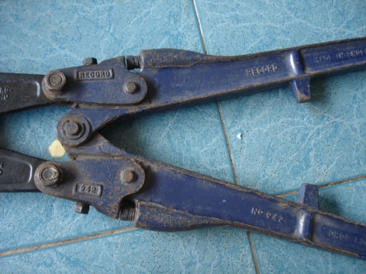 กรรไกรตัดเหล็กเส้น Record 942 made in England กรรไกรตัดเหล็กเส้น Record 942 made in England