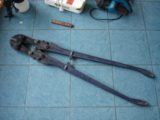 กรรไกรตัดเหล็กเส้น Record 942 made in England