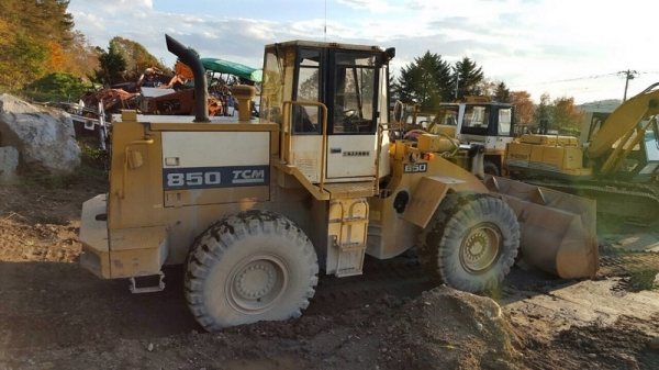 ขายรถตัก TCM 850-2