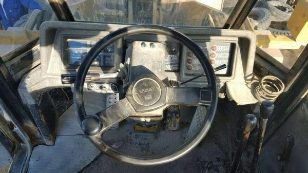 ขายรถตัก TCM 850-2