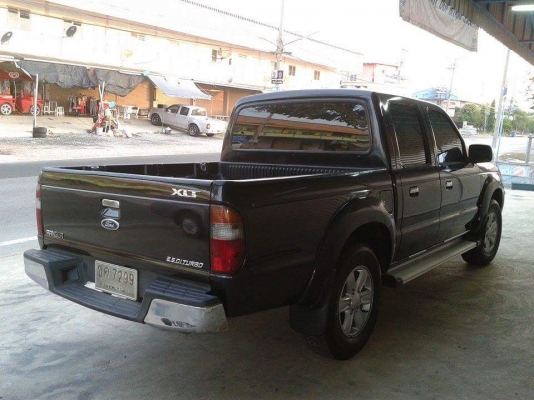 ขายฟร์อด ปี2001 สีประตู โฟวิล ขายฟร์อด ปี2001 สีประตู โฟวิล