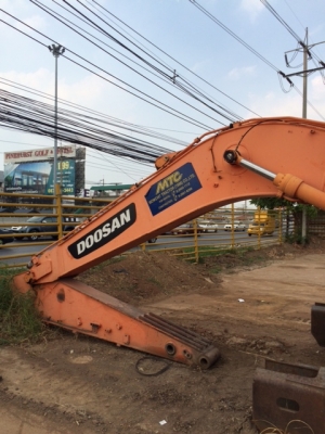 ขายซากตาม Doosan DX225 ขายซากตาม Doosan DX225