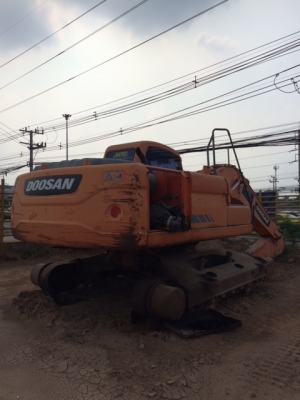 ขายซากตาม Doosan DX225 ขายซากตาม Doosan DX225