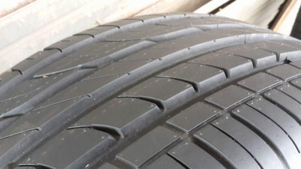 CE28 ขอบ 17 5รู114 หน้า 7.5 หลัง 8.5 พร้อมยางสวยๆปี14 CE28 ขอบ 17 5รู114 หน้า 7.5 หลัง 8.5 พร้อมยางสวยๆปี14