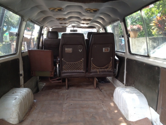 ขายรถตู้ TOYATA HAICE เครื่่อง 2 L เดิมๆ รถใช้เรือนจำ   ปกติทุกระบบ