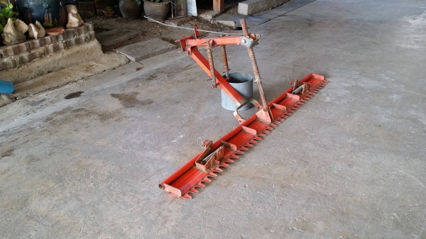 นำเข้าจากญี่ปุ่น คาดเกลี่ยดินติดรถไถ เก่าญี่ปุ่น สภาพดี ไม่เคยใช้งานในไทย