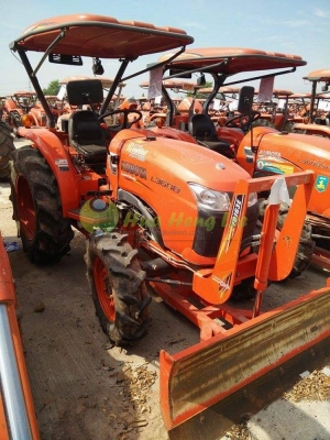 ขาย รถไถมือสองฟรีดาวน์รุ่น L3608 MAX +ใบมีดคานล่าง