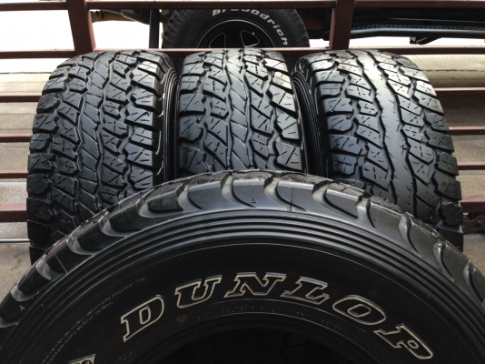ยาง All Dunlop 31 10.5 R15 ดอกเต็ม ไม่มีปะ ใช้กันยาว ราคาไม่แพง
