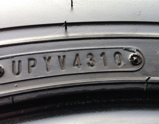 ยาง All Dunlop 31 10.5 R15 ดอกเต็ม ไม่มีปะ ใช้กันยาว ราคาไม่แพง