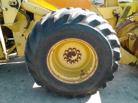 รถตัก KOMATSU 510 * กรองเดียว * รถตัก KOMATSU 510 * กรองเดียว *