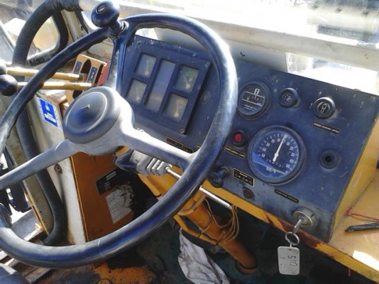 รถตัก KOMATSU 510 * กรองเดียว * รถตัก KOMATSU 510 * กรองเดียว *