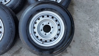 ขายล้อกะทะ15 6รู ยาง 195R15  4 ล้อ4000