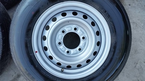 ขายล้อกะทะ15 6รู ยาง 195R15  4 ล้อ4000