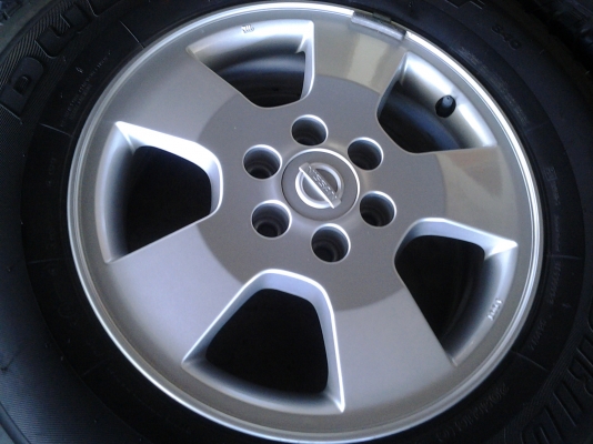 แม็กเดิม นาวาร่า สภาพใหม่ๆ แม็กเดิม นาวาร่า สภาพใหม่ๆ