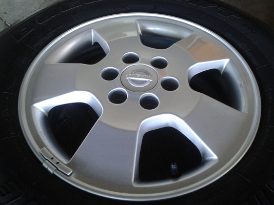 แม็กเดิม นาวาร่า สภาพใหม่ๆ แม็กเดิม นาวาร่า สภาพใหม่ๆ