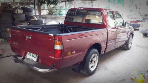 Ford ranger cab สีแดงสวยๆ ราคา 128,000