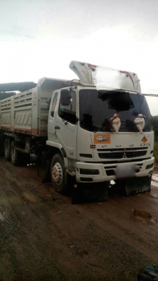 รถมิตซู 10 ล้อดั้ม 270 แรงม้า.  ปี 56.   ( รถวิ่ง 19x,xxx กว่า กม. )  ,  ( ขาย แม่ , ลูก. )    สนใจติดต่อ  081 - 6079515